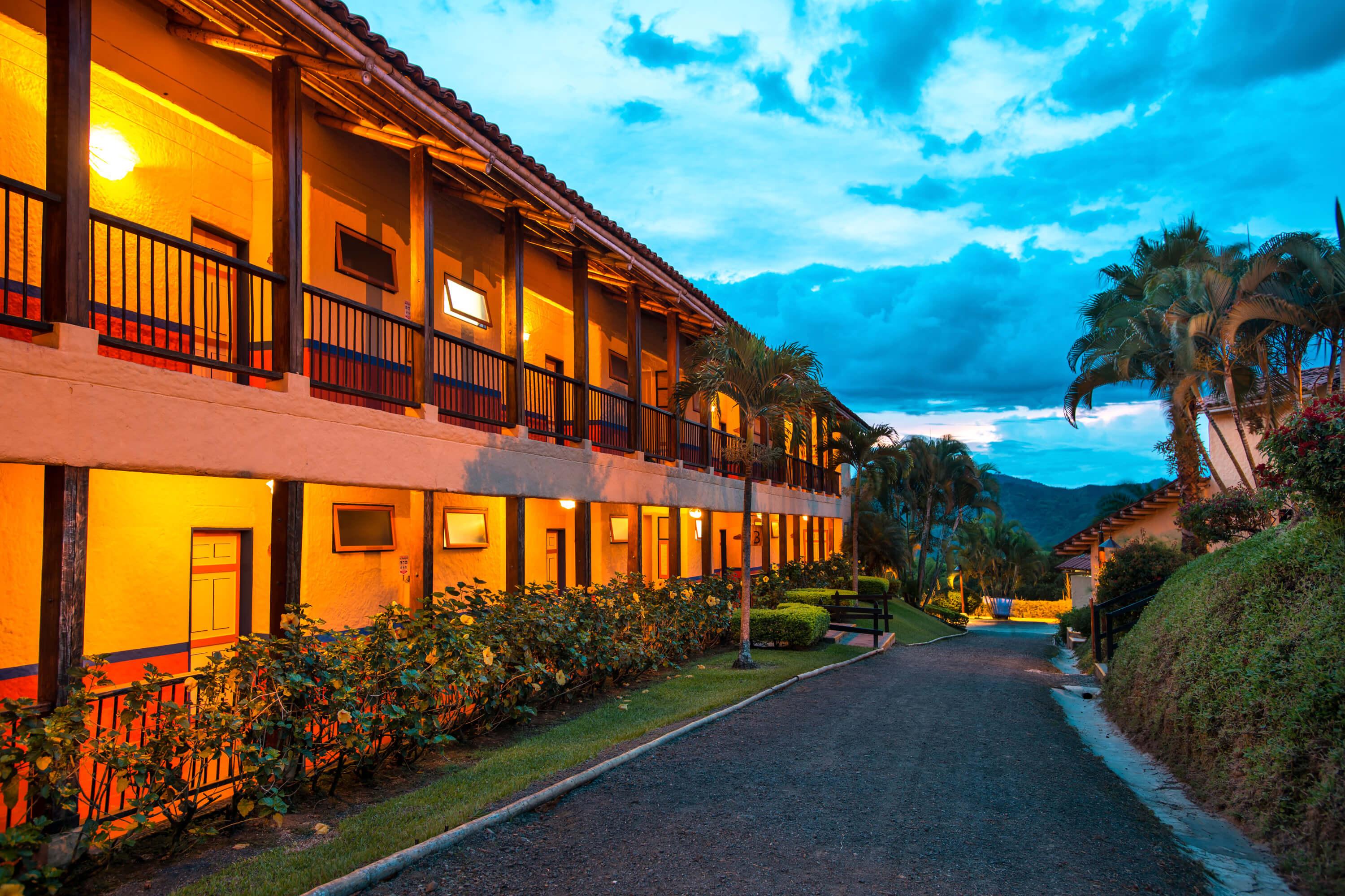 Decameron Panaca キンバヤ エクステリア 写真